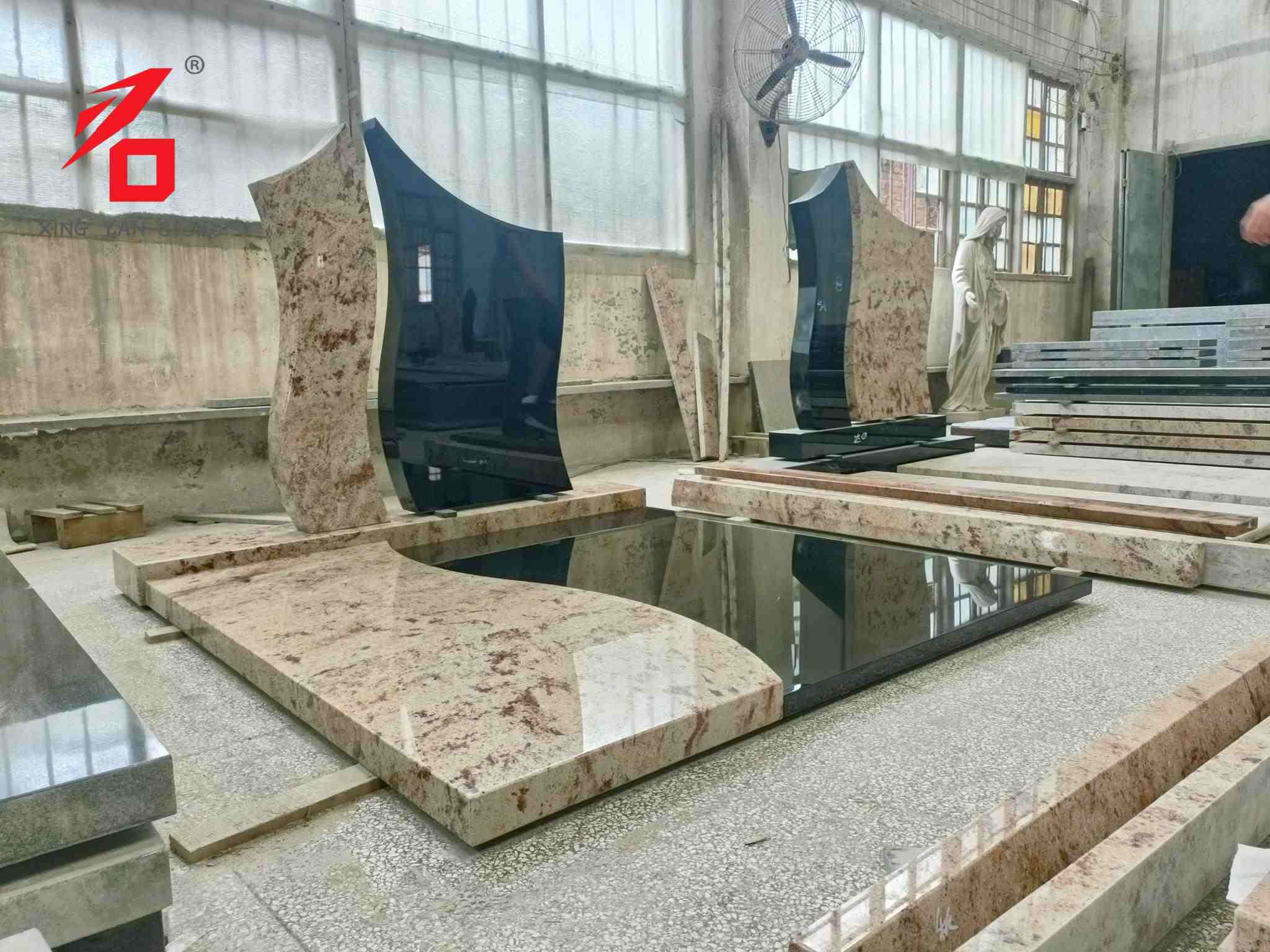 Аустралијски уметнички скулптурални надгробни споменик