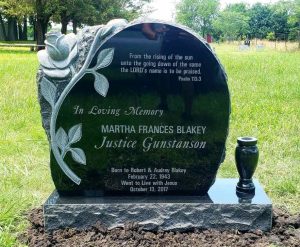 Ксингиан прилагођен закривљени меморијални камен изрезбареног ружа